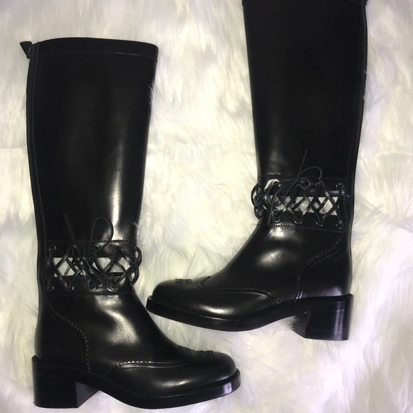 CHANEL HIGH BOOTS WITH ANKLE TIES - Picture 5 of 5
